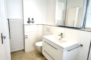 Sanierte & exklusive 2,5-Zimmer-Penthousewohnung mit Panorama-Blick – Lahnstraße 30, 65195 Rheingauviertel / Hollerborn, Wiesbaden – Vorschaubild 6