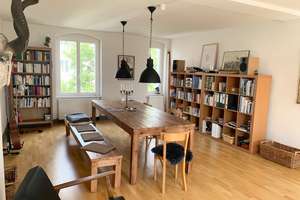 ruhige ALBRECHTSTR. - zwischen Reinhardt-u.Friedrichstr. + 3 Zi + große EBK + 4. OG ohne Aufzug