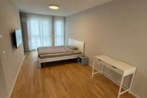 Neuwertige möblierte Wohnung mit TG & Wallbox in Zuffenhausen – Hohensteinstr. 37, 70435 Zuffenhausen-Hohenstein, Stuttgart – Vorschaubild 2