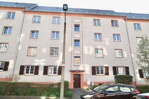 2-Raum • Laminat • Tageslichtbad mit Wanne • Stellplatz • Kaßberg • TOP • Anschauen & Mieten – Die vollständige Adresse der Immobilie erhältst du vom Anbieter., 9112 Kaßberg, Chemnitz – Vorschaubild 8