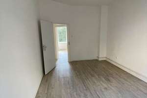 Charmante, renovierte 3-Zimmer-Wohnung mit sonnigem Balkon – Johannesstraße 54, 24143 Gaarden-Ost, Kiel – Vorschaubild 3