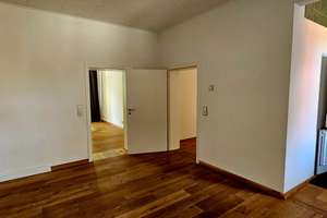 Freundliche und gepflegte 3-Zimmer-Wohnung mit gehobener Innenausstattung in Duisburg – Saarbrücker Strasse 40, 47053 Hochfeld, Duisburg – Vorschaubild 13