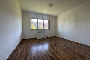 WOHNEN IN RUHIGER LAGE - 2-Zimmer-Wohnung im 1.OG sucht neuen Mieter – Die vollständige Adresse der Immobilie erhältst du vom Anbieter., 70376 Münster, Stuttgart – Vorschaubild 3