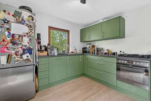GEORGI: Ruhig, zentral, sonnig - 3-Zimmer-Wohnung mit Balkon in einen 4-Parteien-Haus – Die vollständige Adresse der Immobilie erhältst du vom Anbieter., 81249 Aubing-Süd, München – Vorschaubild 4