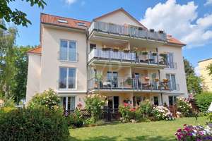 Traumhafte 3-Zimmer-Dachgeschosswohnung mit Balkon in Rostock - Gehlsdorf – Amtsstraße 2, 18147 Gehlsdorf, Rostock – Vorschaubild 3