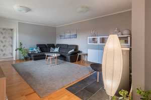 Ebenerdiges Wohnen im Grünen: Dieser Bungalow bietet Platz und viele Gestaltungsmöglichkeiten. – Nordfriesland (Kreis) – Vorschaubild 25