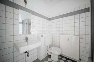 Im Samariterviertel! 1-Zi. Altbauwohnung, Balkon + EBK! – Pettenkoferstr. 32, 10247 Friedrichshain, Berlin – Vorschaubild 19