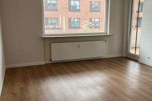 schöne 3 Zimmer Wohnung mit Balkon – Rheinstraße 18, 27570 Geestemünde, Bremerhaven – Vorschaubild 4