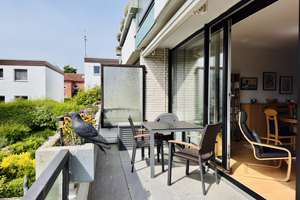 Happy Holiday - den Pool im Blick, die Sonne auf dem Balkon, das Leben genießen! – Achterdeck 18, 23570 Travemünde, Lübeck – Vorschaubild 5