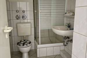 Nur für WBS ! Tolle 1,5-Zimmer Wohnung in Misburg ! – Heinrich-Böll-Weg 6, 30529 Misburg-Nord, Hannover – Vorschaubild 2