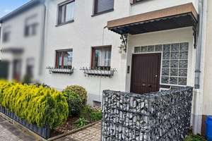 Charmantes Reihenmittelhaus mit Garten und Garage in ruhiger Lage von Rheinau-Casterfeld – 68219 Rheinau, Mannheim – Vorschaubild 3