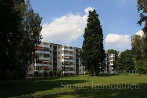 Schöne Lage am Stadtpark… großer Balkon – Herderstraße 5, 9120 Kapellenberg, Chemnitz – Vorschaubild 1