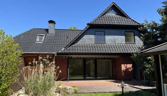 Bild von Großes Einfamilienhaus mit tollem Garten