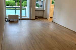 Exklusiv wohnen in Sendling-Westpark: 42 m² mit neuer Einbauküche, Balkon, U6 in 5 Min – 81377 Am Waldfriedhof, München – Vorschaubild 6
