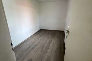Großzügige 5-Zimmer-Maisonette-Wohnung mit 2 Bädern & viel Potenzial – Haßjägerweg 36, 38229 Gebhardshagen, Salzgitter – Vorschaubild 7