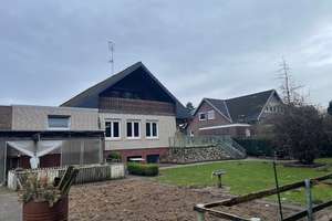 Zweifamilienhaus mit Vollkeller in TOP Lage von Burg – Die vollständige Adresse der Immobilie erhältst du vom Anbieter., 25712 Burg (Dithmarschen) – Vorschaubild 3