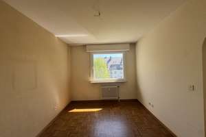 Wohnen in Essen - Bredeney: Grosszügige ETW mit 2 Stellpätzen und Balkon

 – Die vollständige Adresse der Immobilie erhältst du vom Anbieter., 45133 Bredeney, Essen – Vorschaubild 6