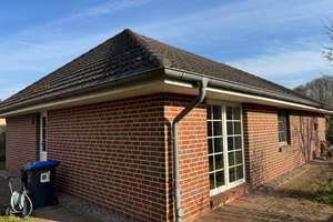 Traumhafter Bungalow in phantastischer Feldrandlage im begehrten Bäk – Die vollständige Adresse der Immobilie erhältst du vom Anbieter., 23909 Bäk – Vorschaubild 2