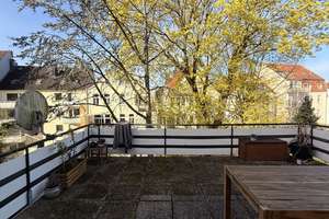 Wunderschöne Altbau Wohnung mit großer Terrasse in der Innenstadt  – Die vollständige Adresse der Immobilie erhältst du vom Anbieter., 49080 Wüste, Osnabrück – Vorschaubild 1