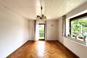 Freistehendes Einfamilienhaus mit großzügigem Grundstück und vielen Möglichkeiten – Die vollständige Adresse der Immobilie erhältst du vom Anbieter., 89428 Syrgenstein – Vorschaubild 8