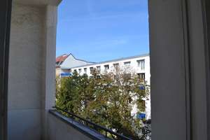 Auto Stellplatz anmietbar | Echter ALTBAU | City West | LIFT | Balkon | Eichen-Parkett – Die vollständige Adresse der Immobilie erhältst du vom Anbieter., 10707 Wilmersdorf, Berlin – Vorschaubild 2