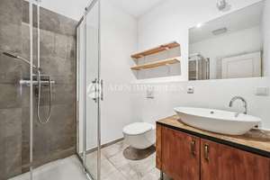 Property thumbnail 34