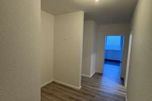 WE 1-8-3    2 Raum Wohnung mit großem Balkon - frei sofort – Husemannstraße 1, 47198 Hochheide, Duisburg – Vorschaubild 5