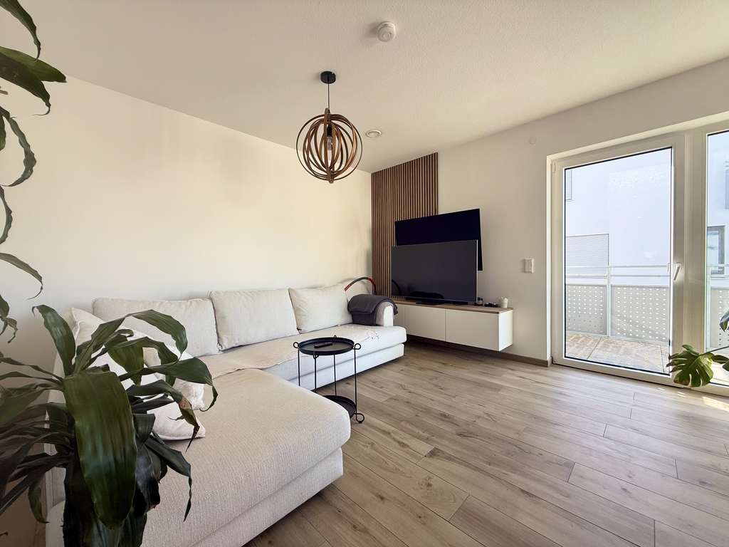 Immobilie in Dormitz - Neuwertige 2 Zimmer Whg. mit 2 Stellplätzen - Bild 3