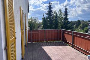 Geräumige 2-Zimmerwohnung mit 2 Balkonen in beliebter Lage!