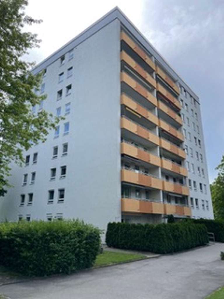 Erdgeschoss-Wohnung mit Terrasse - hohe Rendite