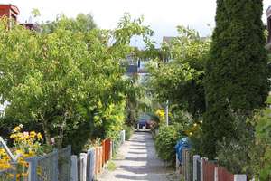 Neustadt - Kleines Reihenhaus, Stiller Weg