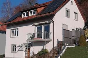 Einfamilienhaus in schöner Hanglage mit herrlichem Ausblick