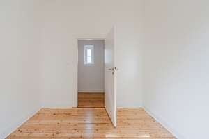 Wohnen mit Stil: Traumhafte Altbauwohnung in neuem Glanz - provisionsfrei – Düsseldorfer Str. 34, 10707 Wilmersdorf, Berlin – Vorschaubild 15