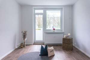 Attraktive 2-Raum-Wohnung in schöner Wohnlage – C.-v.-Ossietzky-Str. 169, 9127 Gablenz, Chemnitz – Vorschaubild 1