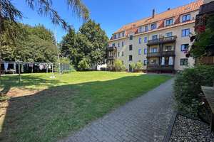 Attraktive Kapitalanlage - vermietete 3-Zimmer- Wohnung in Dresden-Cotta, provisionsfrei  – Die vollständige Adresse der Immobilie erhältst du vom Anbieter., 1157 Cotta (Stadtteil), Dresden – Vorschaubild 2