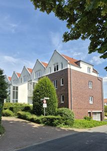 Attraktive Drei-Zimmer-Wohnung mit Tiefgarage am Rathauspark