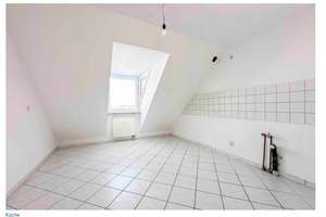 Lebendiges Loft in Nürnberg: 2-Zimmer-Wohnung mit Balkon – Die vollständige Adresse der Immobilie erhältst du vom Anbieter., 90427 Großgründlach, Nürnberg – Vorschaubild 4