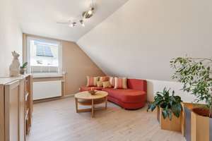 Moderne, gut ausgestattete Doppelhaushälfte mit Doppelgarage in zentraler Lage von Harsum – Die vollständige Adresse der Immobilie erhältst du vom Anbieter., 31177 Harsum – Vorschaubild 9