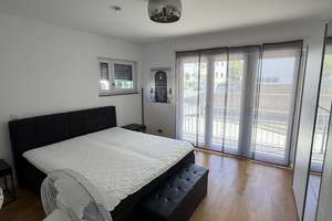 Stilvolle, möbelierte 2-Zimmer-Erdgeschosswohnung mit geh. Innenausstattung mit EBK – Kiesstraße 17, 64283 Mitte, Darmstadt – Vorschaubild 7