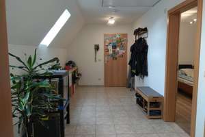 Stilvolle 2-Zimmer-DG-Wohnung mit EBK in Augsburg – Jakoberstraße 1, 86152 Jakobervorstadt-Nord, Augsburg – Vorschaubild 6