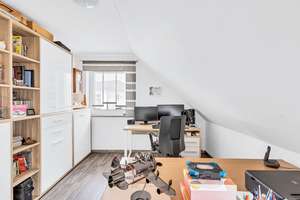 Wohntraum mit Stil und Energieeffizienz!
Neuwertiges KfW-55-Einfamilienhaus mit moderner Ausstattun – Die vollständige Adresse der Immobilie erhältst du vom Anbieter., 92421 Schwandorf – Vorschaubild 30