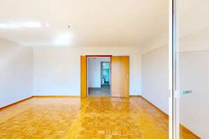 BEGEHRTE TOP LAGE! ETW MIT 2 BALKONEN UND STELLPLATZ – Die vollständige Adresse der Immobilie erhältst du vom Anbieter., 51371 Rheindorf, Leverkusen – Vorschaubild 4