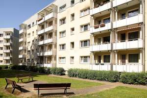 Ruhige Nachbarschaft sucht netten Mieter! – Tibujewstr. 33, 17036 Stadtgebiet Ost, Neubrandenburg – Vorschaubild 6