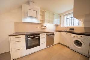 Köln-Marienburg: Moderne 2-Zimmer-Wohnung mit Sonnengarten und Garage in exklusiver Lage – Die vollständige Adresse der Immobilie erhältst du vom Anbieter., 50968 Marienburg, Köln – Vorschaubild 10