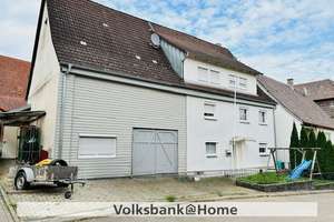 Teilrenoviertes Einfamilienhaus mit Scheune in Horb-Betra – Die vollständige Adresse der Immobilie erhältst du vom Anbieter., 72160 Horb am Neckar – Vorschaubild 1