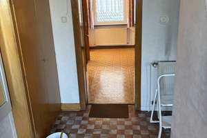 Renovierungsbedürftiges Haus in Innenstadtlage mit Garage, Stellplatz und 2 großen Terrassen – Die vollständige Adresse der Immobilie erhältst du vom Anbieter., 57072 Siegen, Siegen – Vorschaubild 10