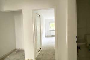 * ab sofort * Erstbezug nach Sanierung * neues Bad, 2 Zimmer Wohnung mit Sonnenbalkon – Trautenaustr.  20, 47053 Hochfeld, Duisburg – Vorschaubild 5