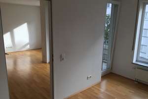 Gepflegte Wohnung mit zwei Zimmern sowie Balkon und EBK in Ulm – Die vollständige Adresse der Immobilie erhältst du vom Anbieter., 89077 Weststadt, Ulm – Vorschaubild 6