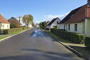 Haus mit Nebemgelass  und großen Grundstück! – Mühlenstrasse 22, 18569 Gingst – Vorschaubild 23