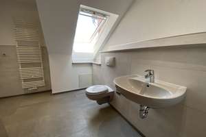 2-Zimmerwohnung mit Aufzug und Balkon – Hans-Sailer-Straße 2-4, 99089 Ilversgehofen, Erfurt – Vorschaubild 10